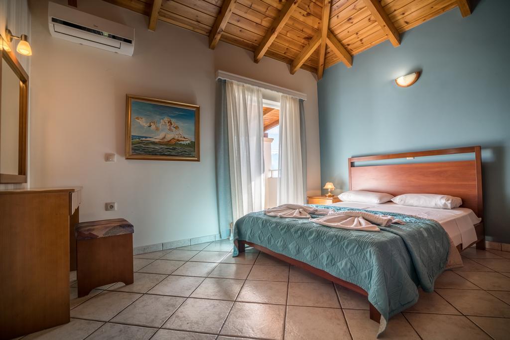 Ferienwohnung Mavrias Complex Planos Zimmer foto