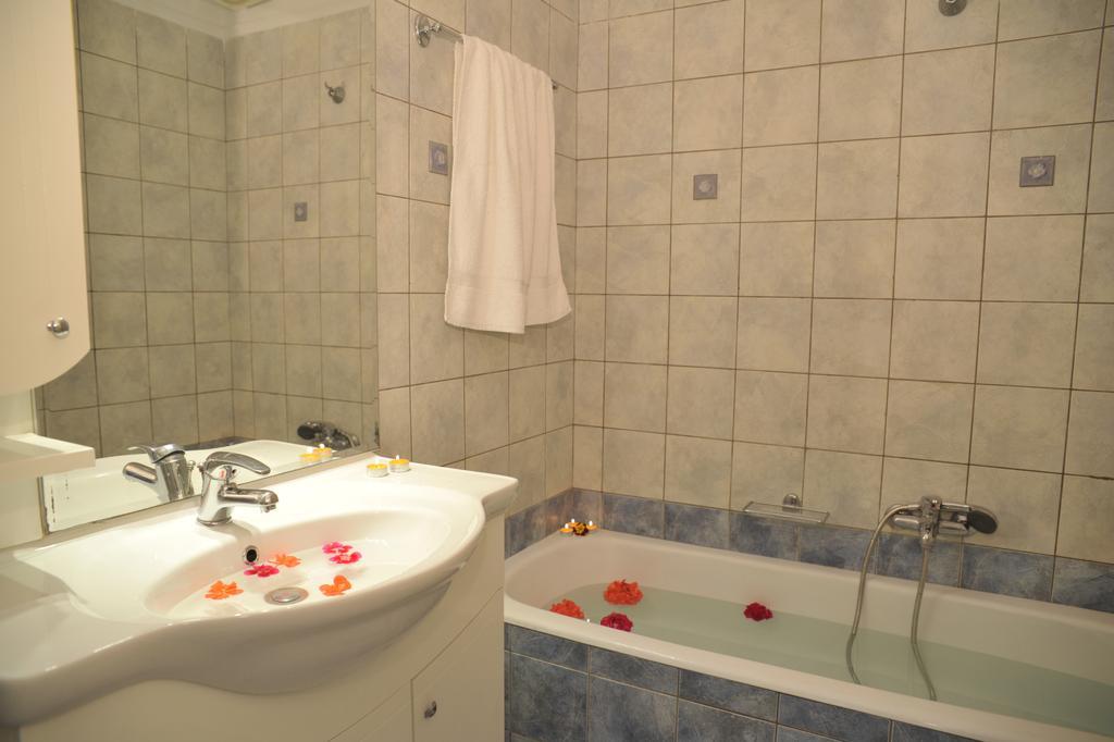 Ferienwohnung Mavrias Complex Planos Zimmer foto